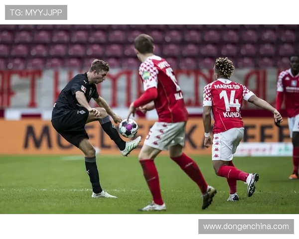 大阪钢巴即将签约前奥格斯堡左后卫菲利普马克斯实现免签转会