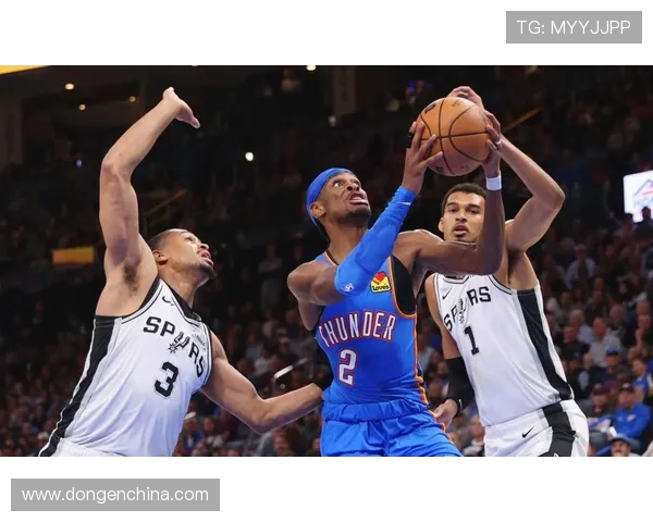 A3直播NBA赛事解读:季后赛球队战术调整与关键球员表现分析 A3直播NBA赛事解读:季后赛球队战术调整与关键球员表现分析
